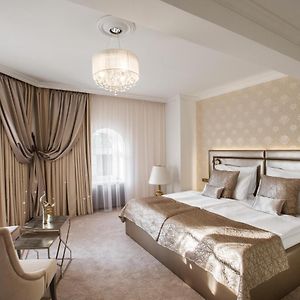Apartmá pro novomanžele